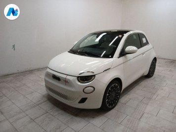 FIAT 500 500e 42 kWh La Prima