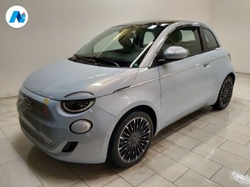 FIAT 500e 42 kWh La Prima