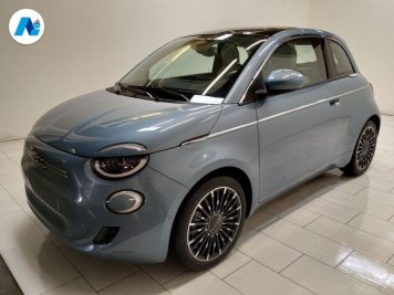 FIAT 500e 42 kWh La Prima