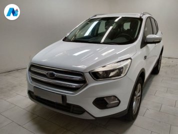 Ford Kuga  1.5 tdci Plus s&s 2wd 120cv my18