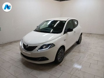 Lancia Ypsilon 1.0 firefly hybrid Gold s&s 70cv 5p.ti