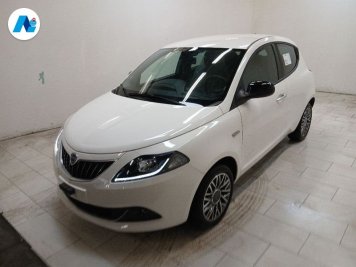 Lancia Ypsilon 1.0 firefly hybrid Gold s&s 70cv 5p.ti