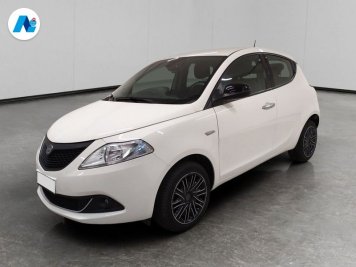 Lancia Ypsilon 1.0 firefly hybrid Gold s&s 70cv 5p.ti