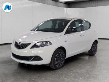 Lancia Ypsilon 1.0 firefly hybrid Gold s&s 70cv