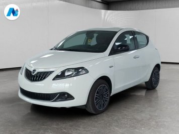 Lancia Ypsilon 1.0 firefly hybrid Gold s&s 70cv