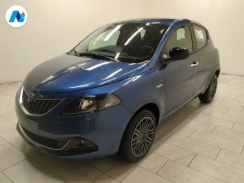 Lancia Ypsilon 1.0 firefly hybrid Gold s&s 70cv