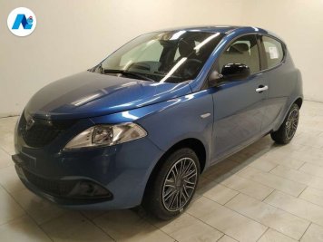 Lancia Ypsilon 1.0 firefly hybrid Oro s&s 70cv