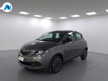 Lancia Ypsilon 1.0 firefly hybrid Platino s&s 70cv