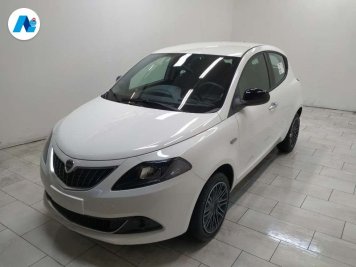 Lancia Ypsilon  1.0 firefly hybrid Silver Plus s e s 70cv