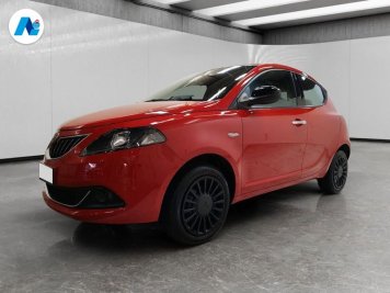 Lancia Ypsilon 1.0 firefly hybrid Silver s&s 70cv
