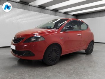 Lancia Ypsilon 1.0 firefly hybrid Silver s&s 70cv
