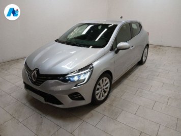 Renault Clio 1.6 E-Tech hybrid Intens 140cv auto my21