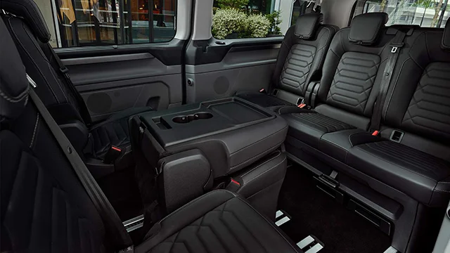 ford-tourneo_custom-eu-Banner_10_V710_Tourneo-16x9-1920x1080-bb-v710-interior-view